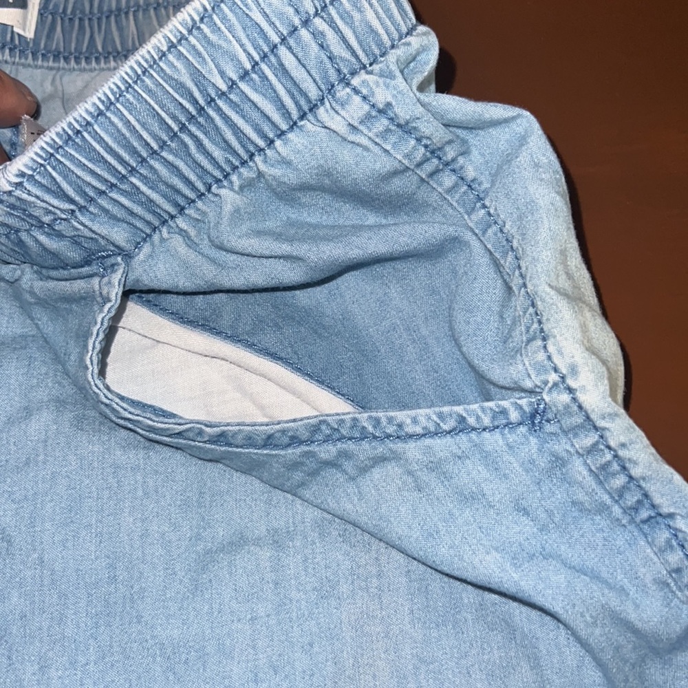 Girls pull-on shorts size 14 - Picture 4 of 5